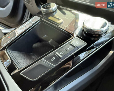 Черный Ягуар I-Pace, объемом двигателя 0 л и пробегом 90 тыс. км за 26999 $, фото 81 на Automoto.ua