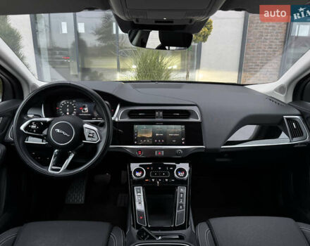 Черный Ягуар I-Pace, объемом двигателя 0 л и пробегом 91 тыс. км за 24900 $, фото 6 на Automoto.ua