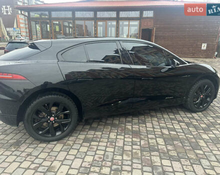Черный Ягуар I-Pace, объемом двигателя 0 л и пробегом 70 тыс. км за 37777 $, фото 5 на Automoto.ua