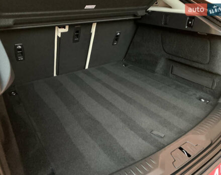 Черный Ягуар I-Pace, объемом двигателя 0 л и пробегом 77 тыс. км за 35550 $, фото 106 на Automoto.ua