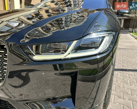 Черный Ягуар I-Pace, объемом двигателя 0 л и пробегом 57 тыс. км за 33400 $, фото 27 на Automoto.ua