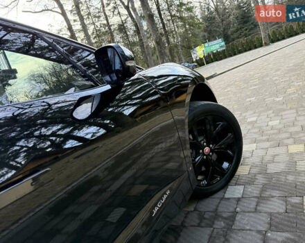 Черный Ягуар I-Pace, объемом двигателя 0 л и пробегом 90 тыс. км за 26999 $, фото 53 на Automoto.ua