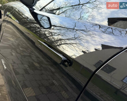 Черный Ягуар I-Pace, объемом двигателя 0 л и пробегом 90 тыс. км за 26999 $, фото 41 на Automoto.ua