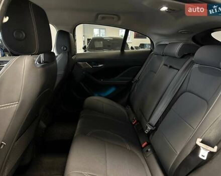 Черный Ягуар I-Pace, объемом двигателя 0 л и пробегом 81 тыс. км за 29900 $, фото 15 на Automoto.ua