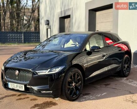 Черный Ягуар I-Pace, объемом двигателя 0 л и пробегом 141 тыс. км за 29999 $, фото 3 на Automoto.ua