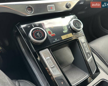 Чорний Ягуар I-Pace, об'ємом двигуна 0 л та пробігом 19 тис. км за 35000 $, фото 34 на Automoto.ua