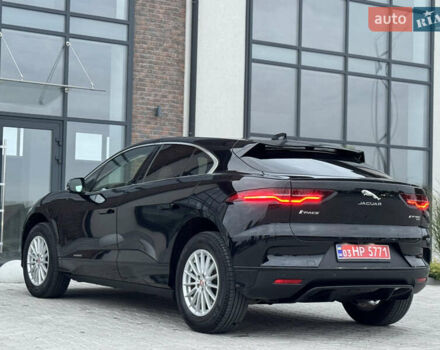 Черный Ягуар I-Pace, объемом двигателя 0 л и пробегом 91 тыс. км за 24900 $, фото 23 на Automoto.ua