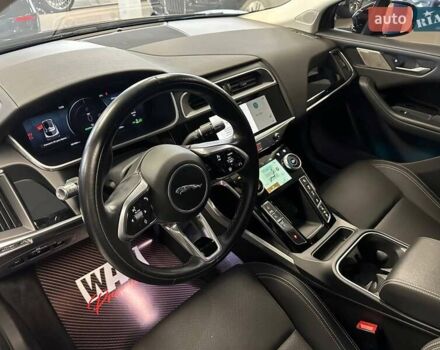 Черный Ягуар I-Pace, объемом двигателя 0 л и пробегом 81 тыс. км за 29900 $, фото 10 на Automoto.ua