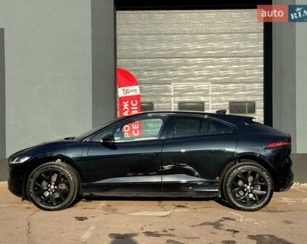 Черный Ягуар I-Pace, объемом двигателя 0 л и пробегом 141 тыс. км за 29999 $, фото 5 на Automoto.ua