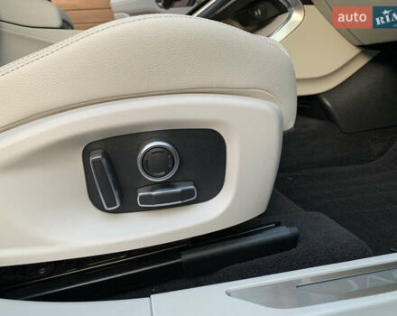 Черный Ягуар I-Pace, объемом двигателя 0 л и пробегом 77 тыс. км за 35550 $, фото 76 на Automoto.ua