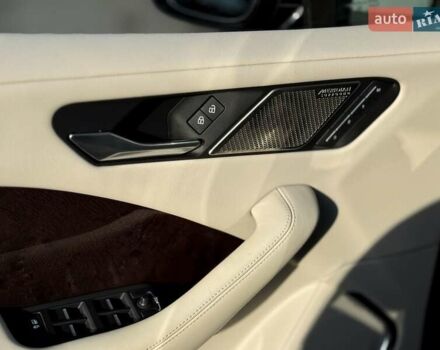 Черный Ягуар I-Pace, объемом двигателя 0 л и пробегом 141 тыс. км за 29999 $, фото 20 на Automoto.ua