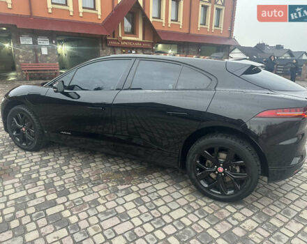 Черный Ягуар I-Pace, объемом двигателя 0 л и пробегом 70 тыс. км за 37777 $, фото 2 на Automoto.ua