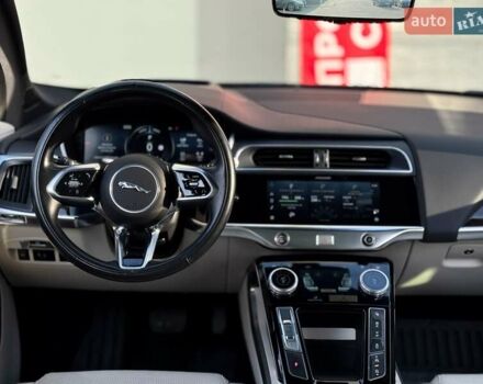 Черный Ягуар I-Pace, объемом двигателя 0 л и пробегом 141 тыс. км за 29999 $, фото 18 на Automoto.ua