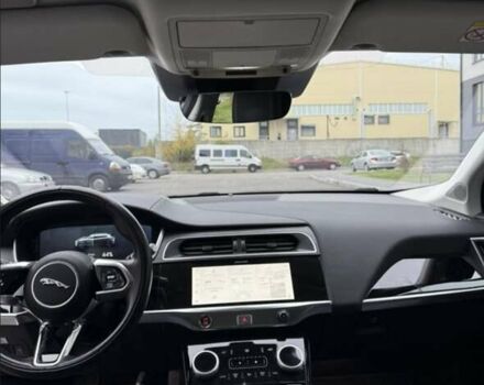Чорний Ягуар I-Pace, об'ємом двигуна 0 л та пробігом 87 тис. км за 27000 $, фото 8 на Automoto.ua