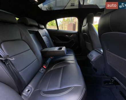 Черный Ягуар I-Pace, объемом двигателя 0 л и пробегом 42 тыс. км за 34899 $, фото 70 на Automoto.ua