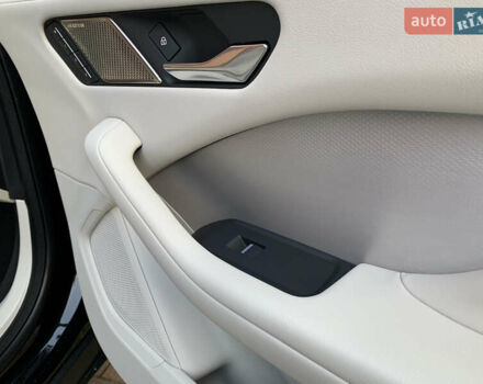 Черный Ягуар I-Pace, объемом двигателя 0 л и пробегом 77 тыс. км за 35550 $, фото 78 на Automoto.ua