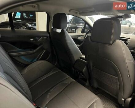 Черный Ягуар I-Pace, объемом двигателя 0 л и пробегом 81 тыс. км за 29900 $, фото 16 на Automoto.ua