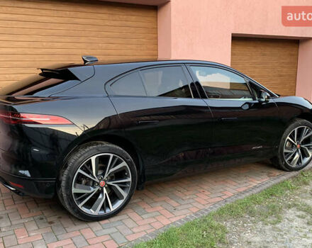 Черный Ягуар I-Pace, объемом двигателя 0 л и пробегом 77 тыс. км за 35550 $, фото 6 на Automoto.ua
