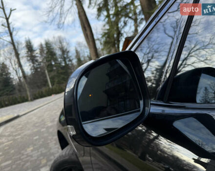 Черный Ягуар I-Pace, объемом двигателя 0 л и пробегом 90 тыс. км за 26999 $, фото 43 на Automoto.ua