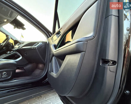 Черный Ягуар I-Pace, объемом двигателя 0 л и пробегом 50 тыс. км за 29900 $, фото 26 на Automoto.ua