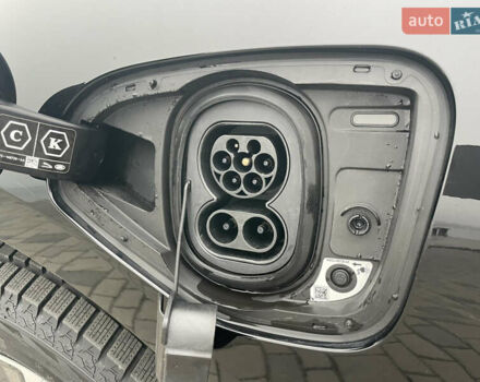 Черный Ягуар I-Pace, объемом двигателя 0 л и пробегом 64 тыс. км за 35900 $, фото 20 на Automoto.ua