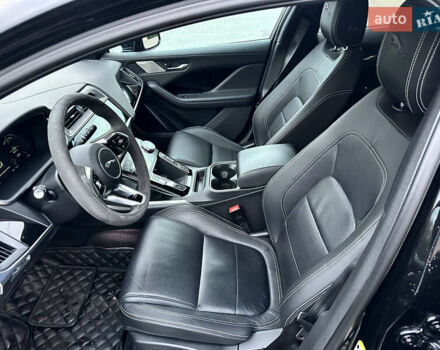 Черный Ягуар I-Pace, объемом двигателя 0 л и пробегом 34 тыс. км за 43000 $, фото 9 на Automoto.ua