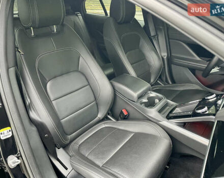 Черный Ягуар I-Pace, объемом двигателя 0 л и пробегом 41 тыс. км за 50999 $, фото 64 на Automoto.ua