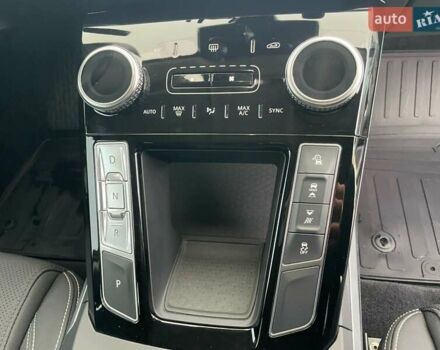 Черный Ягуар I-Pace, объемом двигателя 0 л и пробегом 64 тыс. км за 35900 $, фото 40 на Automoto.ua