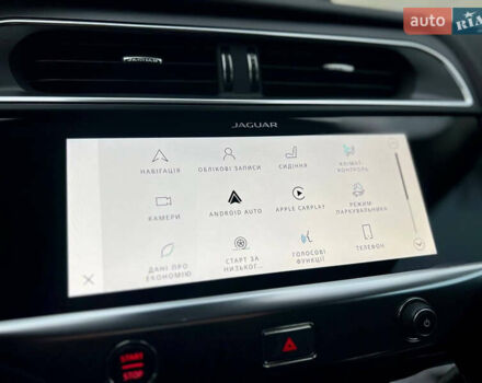 Черный Ягуар I-Pace, объемом двигателя 0 л и пробегом 57 тыс. км за 31500 $, фото 34 на Automoto.ua