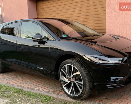 Черный Ягуар I-Pace, объемом двигателя 0 л и пробегом 76 тыс. км за 35499 $, фото 4 на Automoto.ua