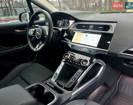 Черный Ягуар I-Pace, объемом двигателя 0 л и пробегом 57 тыс. км за 31500 $, фото 28 на Automoto.ua