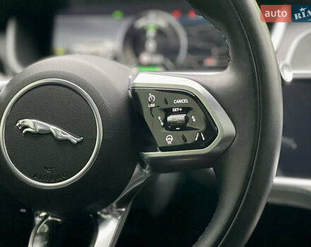 Черный Ягуар I-Pace, объемом двигателя 0 л и пробегом 41 тыс. км за 50999 $, фото 45 на Automoto.ua