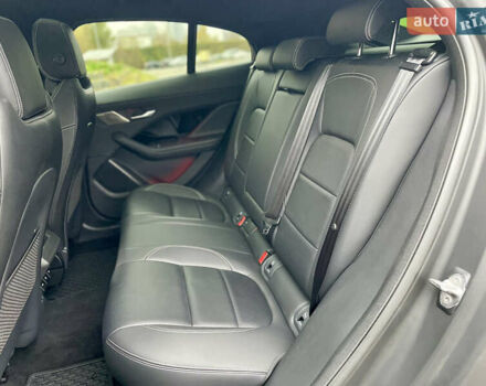 Чорний Ягуар I-Pace, об'ємом двигуна 0 л та пробігом 41 тис. км за 49999 $, фото 57 на Automoto.ua