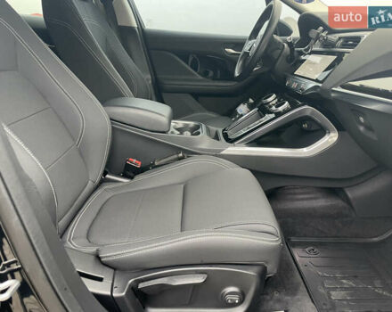 Черный Ягуар I-Pace, объемом двигателя 0 л и пробегом 64 тыс. км за 35900 $, фото 38 на Automoto.ua