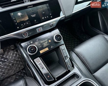 Черный Ягуар I-Pace, объемом двигателя 0 л и пробегом 34 тыс. км за 43000 $, фото 13 на Automoto.ua