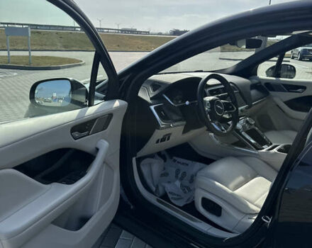 Черный Ягуар I-Pace, объемом двигателя 0 л и пробегом 22 тыс. км за 52000 $, фото 36 на Automoto.ua