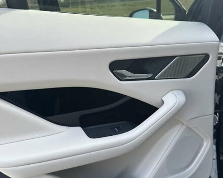Черный Ягуар I-Pace, объемом двигателя 0 л и пробегом 22 тыс. км за 52000 $, фото 22 на Automoto.ua