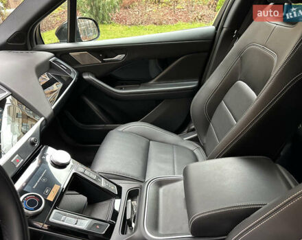 Черный Ягуар I-Pace, объемом двигателя 0 л и пробегом 29 тыс. км за 41900 $, фото 28 на Automoto.ua