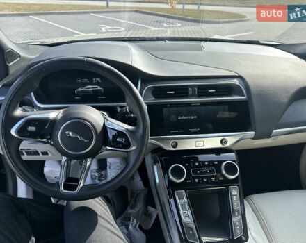 Черный Ягуар I-Pace, объемом двигателя 0 л и пробегом 22 тыс. км за 52000 $, фото 15 на Automoto.ua