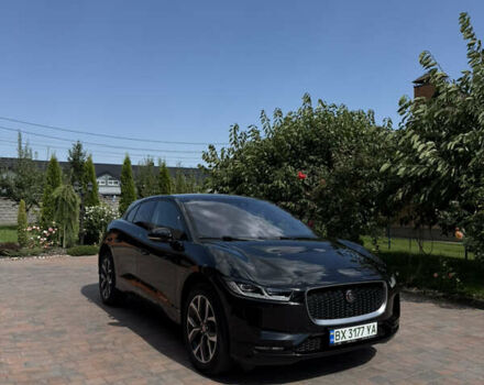 Черный Ягуар I-Pace, объемом двигателя 0 л и пробегом 80 тыс. км за 27800 $, фото 1 на Automoto.ua
