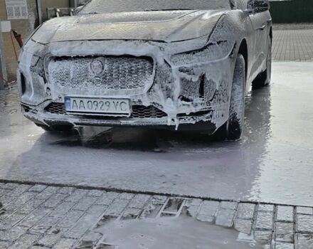 Черный Ягуар I-Pace, объемом двигателя 0 л и пробегом 200 тыс. км за 23979 $, фото 1 на Automoto.ua