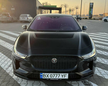 Черный Ягуар I-Pace, объемом двигателя 0 л и пробегом 174 тыс. км за 25200 $, фото 1 на Automoto.ua