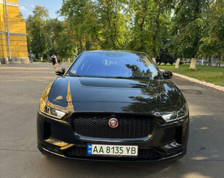 Черный Ягуар I-Pace, объемом двигателя 0 л и пробегом 97 тыс. км за 23000 $, фото 1 на Automoto.ua