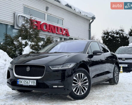 Черный Ягуар I-Pace, объемом двигателя 0 л и пробегом 113 тыс. км за 20700 $, фото 1 на Automoto.ua
