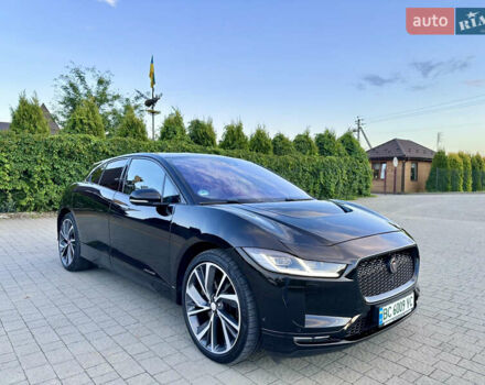 Черный Ягуар I-Pace, объемом двигателя 0 л и пробегом 77 тыс. км за 26900 $, фото 1 на Automoto.ua