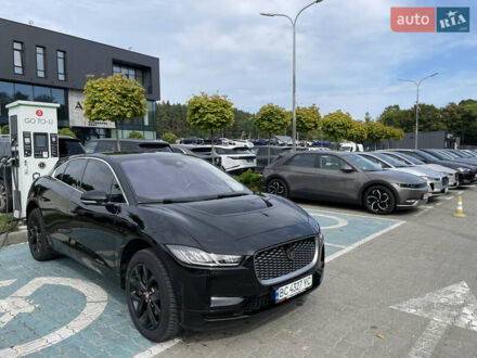 Черный Ягуар I-Pace, объемом двигателя 0 л и пробегом 130 тыс. км за 23990 $, фото 1 на Automoto.ua