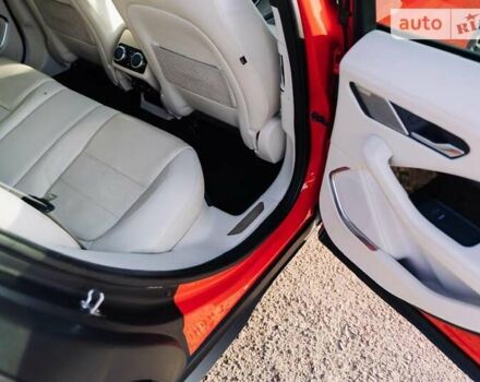 Красный Ягуар I-Pace, объемом двигателя 0 л и пробегом 115 тыс. км за 23200 $, фото 3 на Automoto.ua