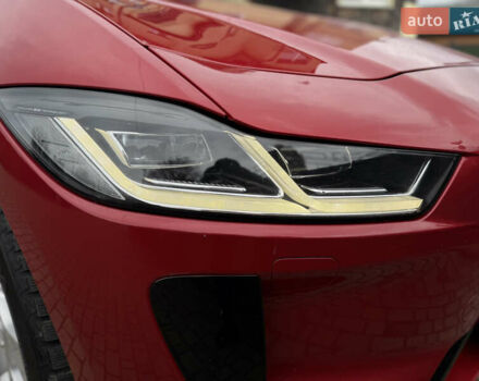 Красный Ягуар I-Pace, объемом двигателя 0 л и пробегом 158 тыс. км за 25999 $, фото 38 на Automoto.ua
