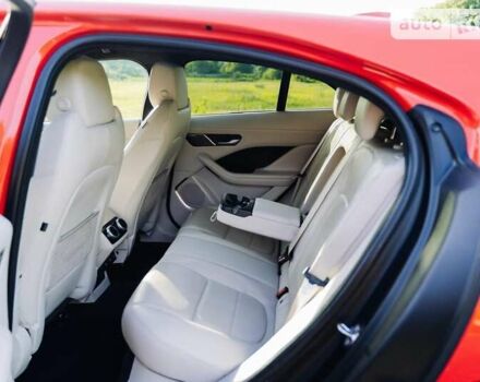Красный Ягуар I-Pace, объемом двигателя 0 л и пробегом 115 тыс. км за 23200 $, фото 37 на Automoto.ua