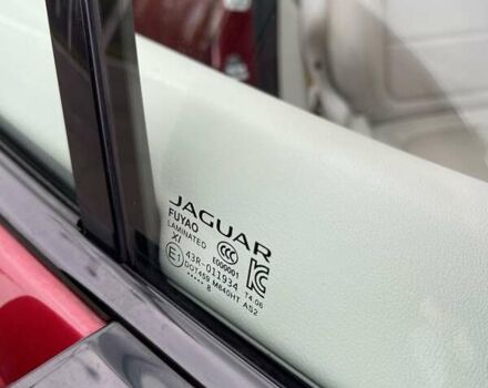 Красный Ягуар I-Pace, объемом двигателя 0 л и пробегом 107 тыс. км за 23500 $, фото 111 на Automoto.ua